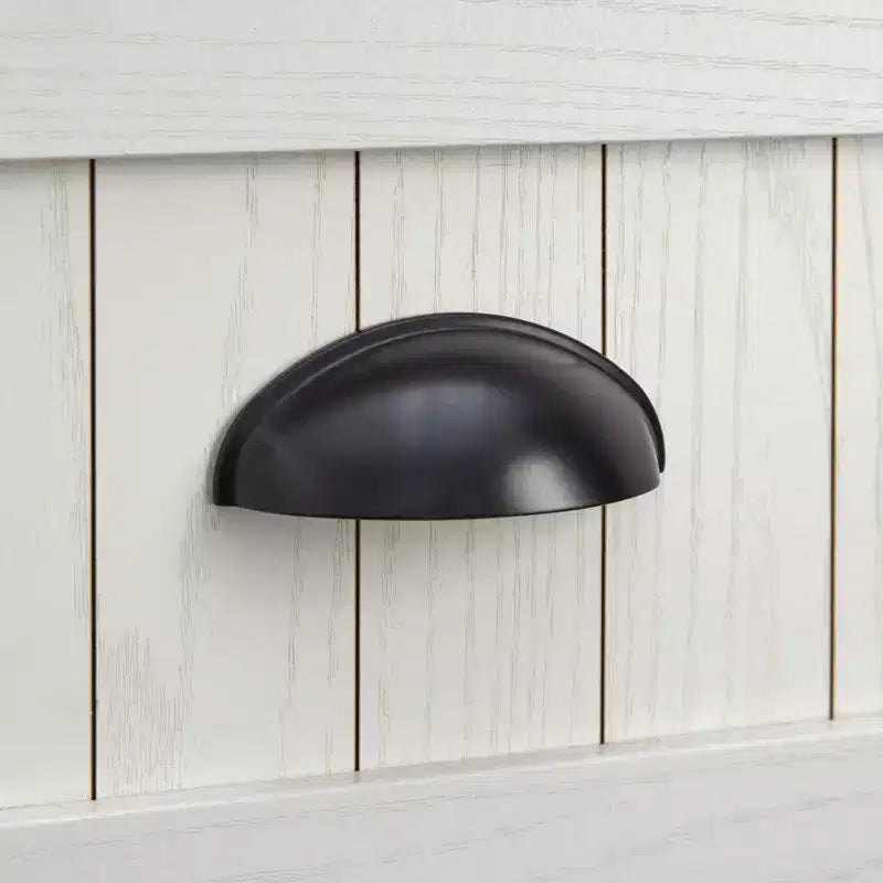 Meuble haut de cuisine blanc avec étagères réglables pour rangement de garde-manger