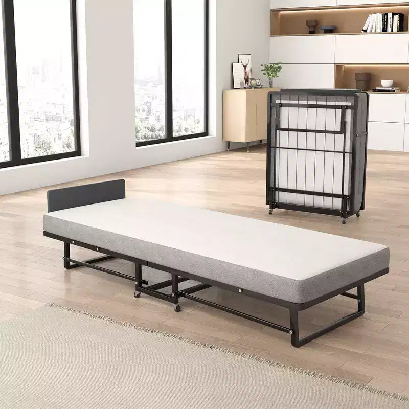 Lit pliant avec matelas, lit d'appoint portable avec 4 roues, 4 matelas en mousse et cadre en métal, lit d'appoint roulant de taille berceau peu encombrant pour chambre d'amis
